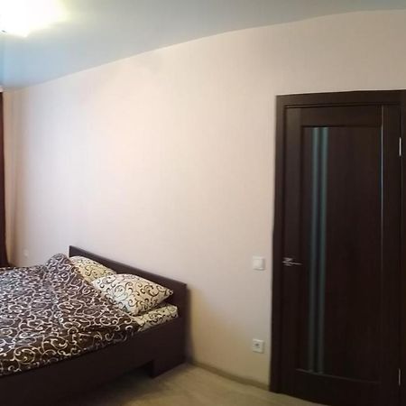 Comfortable Apartments Rivne Esterno foto